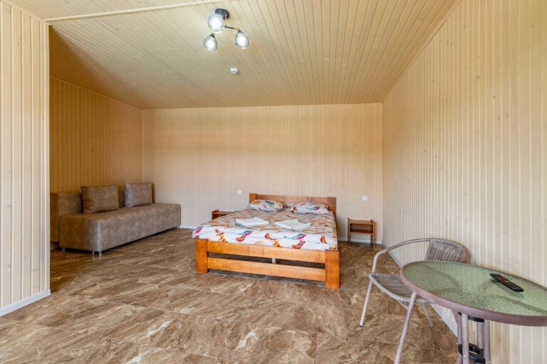 Номер Делюкс